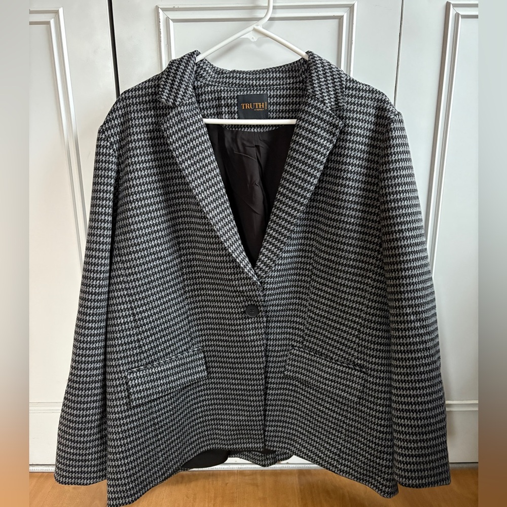 Truth by Republic women’s jacket